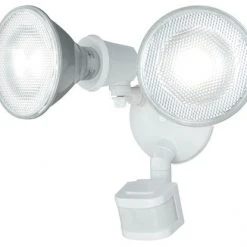 Brand new 😀 Patriot Lighting® White Dual Head Motion Sensor Outdoor Security Flood Light 👍